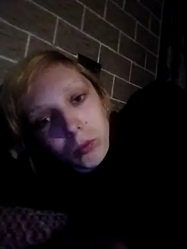 Ponka2011 online show from 10/08/25, 02:02