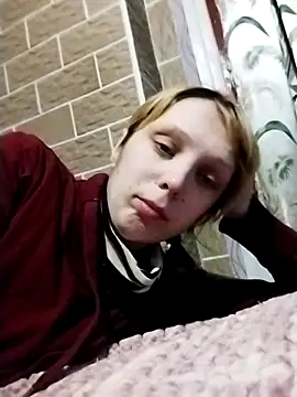 Ponka2011 online show from 12/01/25, 06:14