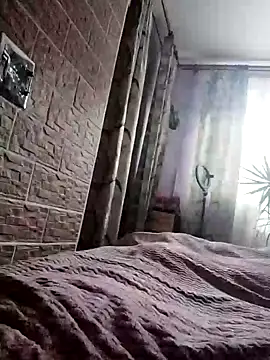 Ponka2011 online show from 11/19/25, 06:24