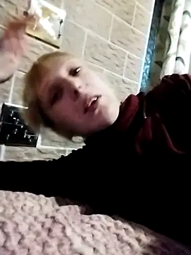 Ponka2011 online show from 12/03/25, 06:14