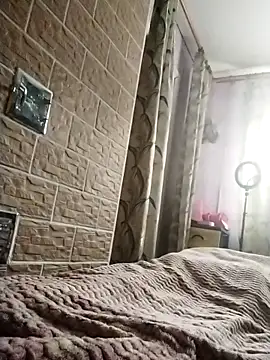 Ponka2011 online show from 10/28/25, 06:12