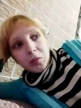 Ponka2011 online show from 10/03/25, 05:09