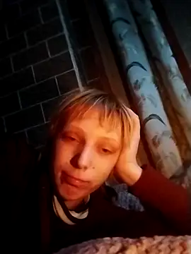 Ponka2011 online show from 11/30/25, 06:36