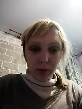 Ponka2011 online show from 11/17/25, 05:55