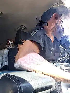 214KingLonggg online show from 02/28/26, 08:19