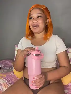 BlackBarbieX23 online show from 11/10/25, 07:52