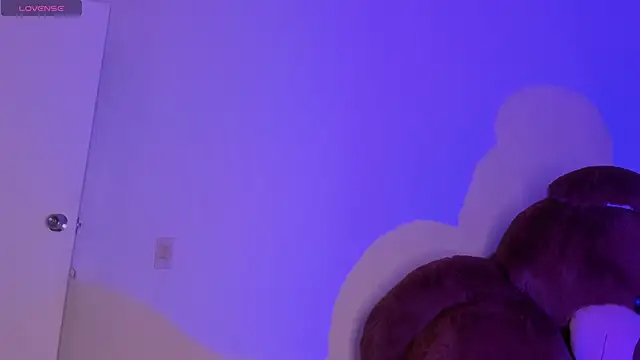 nicol gw7 online show from 11/18/25, 05:55