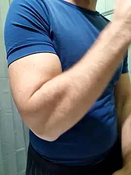 giovan2020 online show from 12/18/25, 10:13