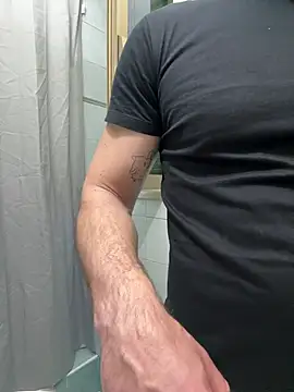 Snapshot of giovan2020 chatting on 02/26/26, 11:16 giovan2020 online show from 02/26/26, 11:16