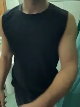 giovan2020 online show from 11/03/25, 04:10