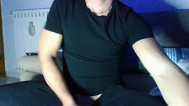 giovan2020 online show from 11/09/25, 09:08