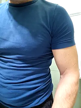 Snapshot of giovan2020 chatting on 02/03/26, 10:37 giovan2020 online show from 02/03/26, 10:37