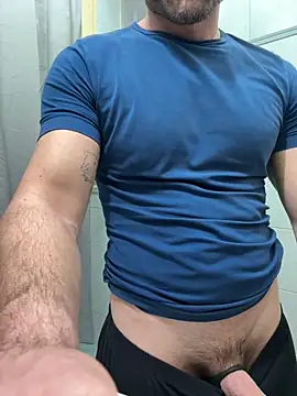 Snapshot of giovan2020 chatting on 03/03/26, 11:23 giovan2020 online show from 03/03/26, 11:23