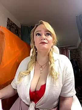 Sweet-blonde online show from 10/22/25, 11:09