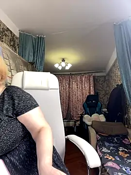 Sweet-blonde online show from 12/02/25, 06:20