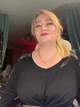 Sweet-blonde online show from 03/11/26, 05:07