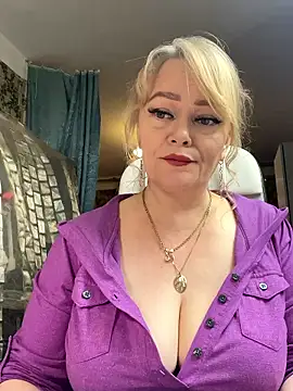 Sweet-blonde online show from 12/19/25, 03:47