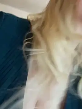 Sweet-blonde online show from 10/13/25, 01:12