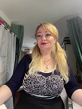 Sweet-blonde online show from 03/09/26, 01:36