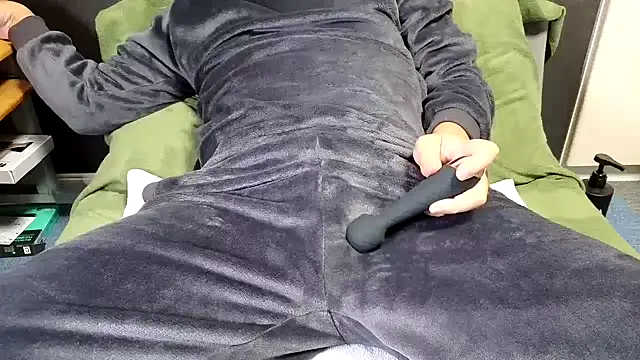 kazuma0708 jp online show from 12/15/25, 02:34