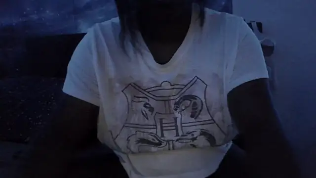 Snapshot of Chocolatekink chatting on 10/02/25, 03:43 Chocolatekink online show from 10/02/25, 03:43
