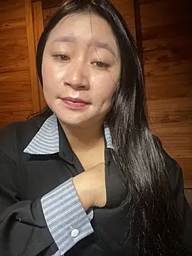 violet-00 online show from 02/16/26, 01:59