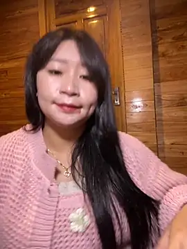 violet-00 online show from 11/13/25, 12:47