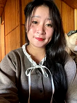 violet-00 online show from 10/30/25, 01:15