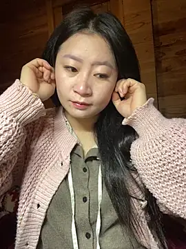 violet-00 online show from 02/03/26, 01:38