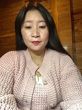 violet-00 online show from 12/20/25, 05:43