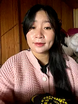 violet-00 online show from 11/02/25, 01:21