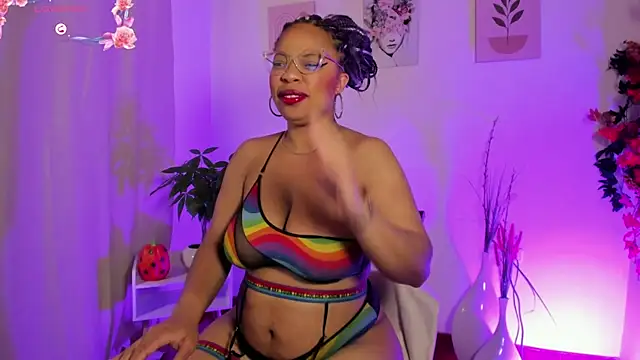 Lauraricci   online show from 10/19/25, 12:30