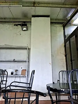 xuxulovezz online show from 10/18/25, 04:47