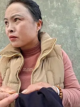 xuxulovezz online show from 02/21/26, 02:02