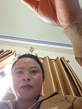 xuxulovezz online show from 02/07/26, 09:06