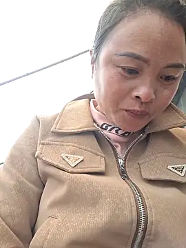 xuxulovezz online show from 02/23/26, 02:13