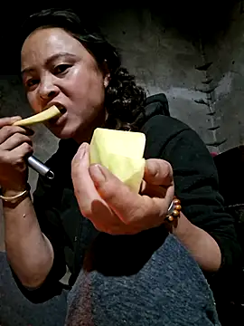 xuxulovezz online show from 03/07/26, 12:28