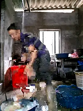 xuxulovezz online show from 11/10/25, 05:23