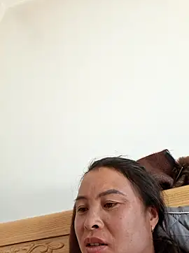 xuxulovezz online show from 11/26/25, 07:08