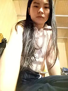 Snapshot of Suny_babyy chatting on 12/01/25, 04:19 Suny babyy online show from 12/01/25, 04:19