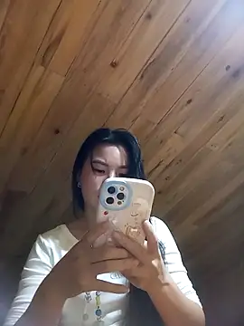 Snapshot of Suny_babyy chatting on 10/27/25, 02:29 Suny babyy online show from 10/27/25, 02:29