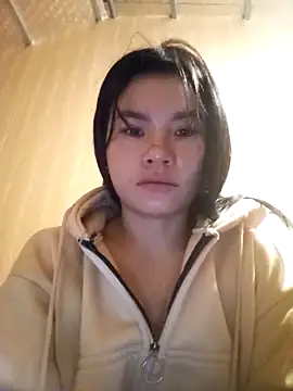 Snapshot of Suny_babyy chatting on 11/15/25, 12:58 Suny babyy online show from 11/15/25, 12:58