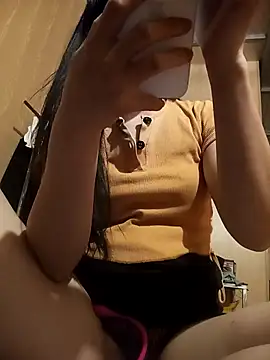 Snapshot of Suny_babyy chatting on 10/06/25, 01:01 Suny babyy online show from 10/06/25, 01:01