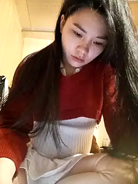 Snapshot of Suny_babyy chatting on 12/17/25, 05:45 Suny babyy online show from 12/17/25, 05:45