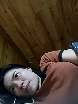 Snapshot of Suny_babyy chatting on 11/27/25, 08:04 Suny babyy online show from 11/27/25, 08:04