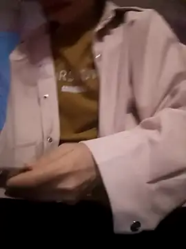 Snapshot of Suny_babyy chatting on 10/01/25, 02:06 Suny babyy online show from 10/01/25, 02:06