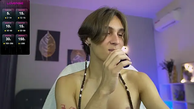 CleoStringer online show from 10/09/25, 06:58