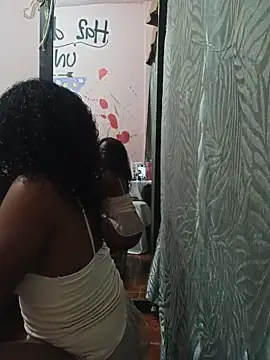 Susy16 online show from 10/27/25, 02:56