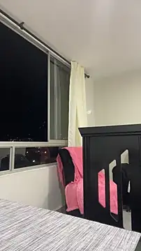 Selene Wings22 online show from 12/19/25, 01:31