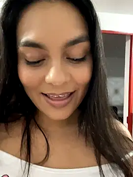 Snapshot of Selene_Wings22 chatting on 10/03/25, 11:50 Selene Wings22 online show from 10/03/25, 11:50